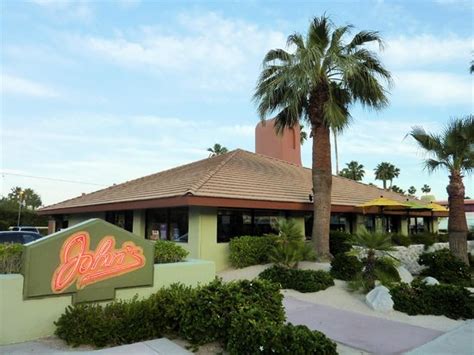 JOHN'S RESTAURANT, Palm Springs - 900 N Palm Canyon Dr - Updated 2020