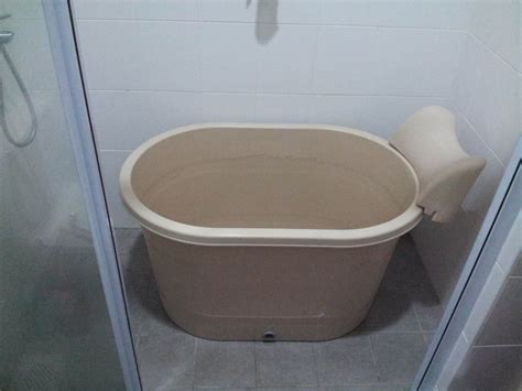 The portable bathtub may be an answer for you if you are renovating the bathroom. Adult Portable Bathtubs For Showers - Bathtub Designs