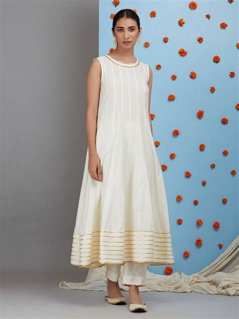 Off White Cotton Silk Sleeveless Anarkali Kurta With Pants Set Of 2
