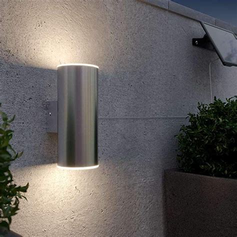 Chester Up And Down Solar Powered Outdoor Wall Light Solar Wall Lights