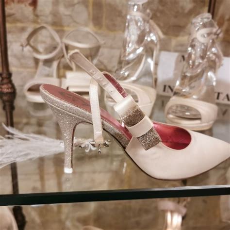 Maybe you would like to learn more about one of these? Scarpe Modello Chanel Sposa / Scarpe Da Sposa Chanel ...