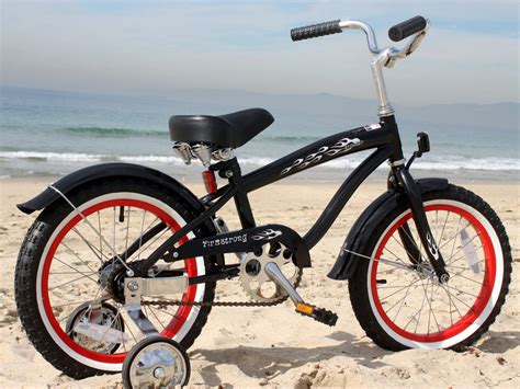 Firmstrong Mini Bruiser 16 Beach Cruiser Bicycle W Training Wheels