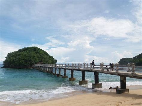 Pantai Jembatan Panjang Malang Jawa Timur Truvlr