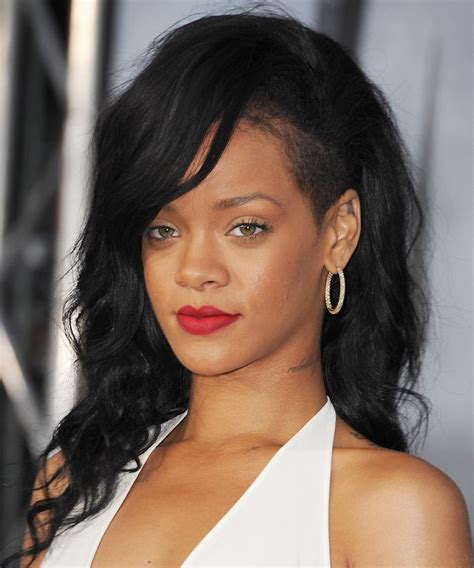 Rihanna Hairstyles Celebrity Hairstyles Afro Hairstyles Very Easy