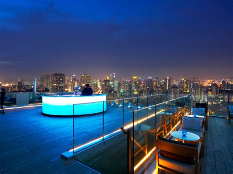 The rooftop bar at the top of bangkok's banyan tree hotel is a favourite because it places you 61 floors above one of the busiest parts of the city. The best rooftop bars in Bangkok