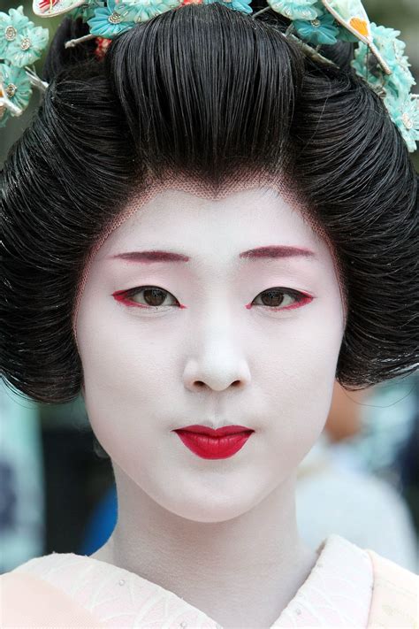 The Japanese Traditional Occupation Geisha Art And History