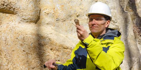 How To Become A Geologist Salary Qualification Skills Role And