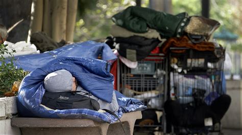 The Crisis For Americas Biggest Homeless Population Is About To Get