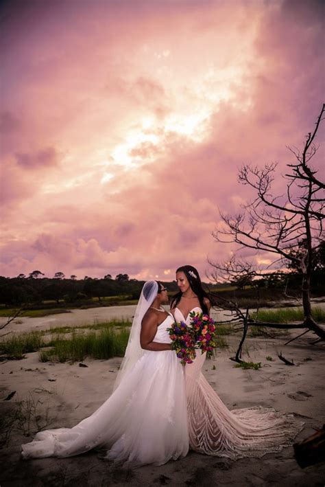 Florida beach weddings at tradewinds island resorts. Florida Same Sex Weddings | Sun and Sea Beach Weddings ...
