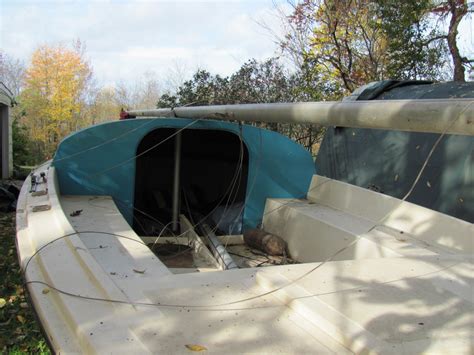 1975 Mfg Bandit 17 Foot Sailboat