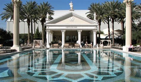 I Love Las Vegas Magazineblog Caesars Palace Brings You Poolside Spa Treatments