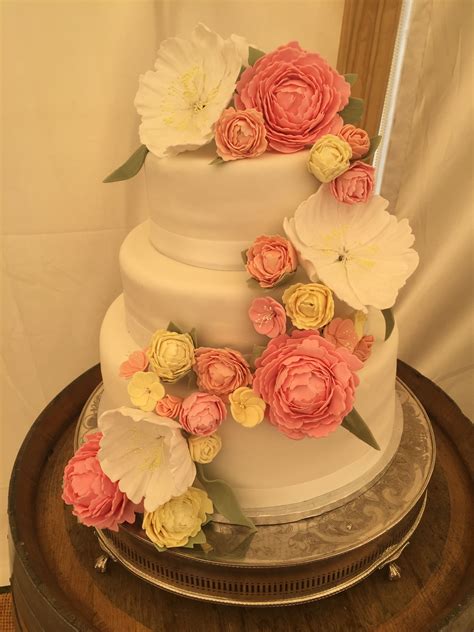 Roso Rose Bakes Sugar Paste Flower Wedding Cake For Bridget And Jim