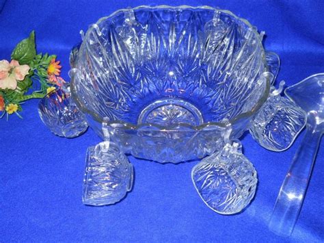 Hazel Atlas Williamsport Punch Bowl By Youniqueclutterbug On Etsy