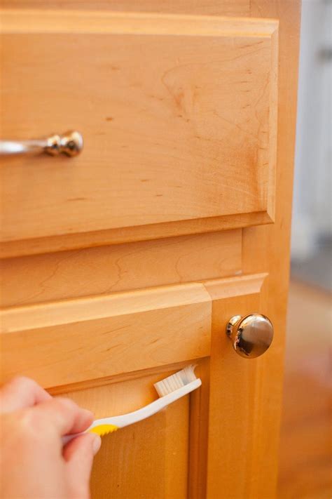 Take the paste with a toothbrush and rub it with care on the area where the grease is located. How To Clean Wood Kitchen Cabinets (and the Best Cleaner ...