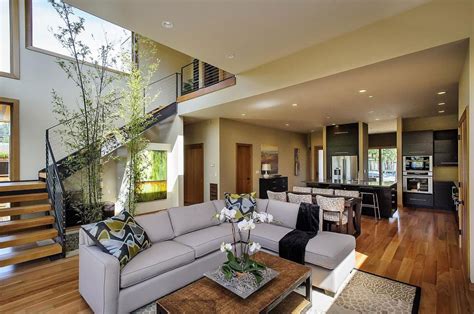 Contemporary Style Home In Burlingame California Architectural