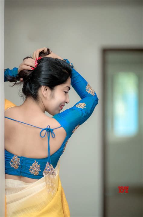actress ramya subramanian latest glam stills in a sexy saree social news xyz