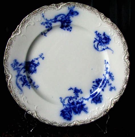It's a great first job; Johnson Brothers Neapolitan Flow Blue Dinner Plate Antique ...
