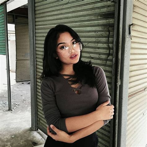 Marion Jola Kontestan Indonesian Idol Yang Cantik Dan Seksi Abis