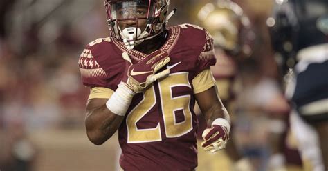 Samuel has a son, asante samuel jr, who plays defensive back at florida state university.16. Report: Colts Have Met Virtually with FSU CB Asante Samuel ...