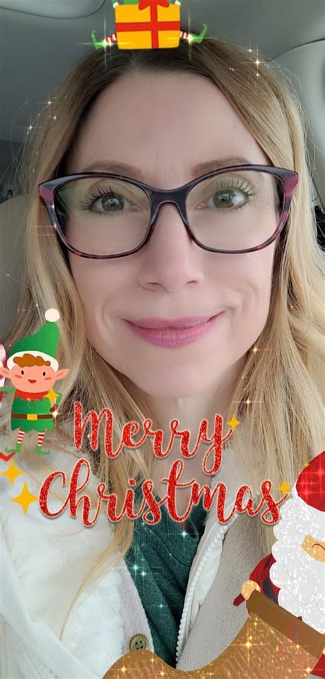 tw pornstars wynfreya twitter merry christmas everyone hope you are all safe and happy 2 34