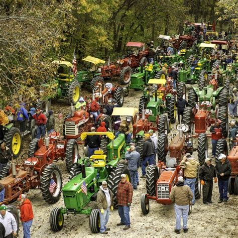 A Collection Of The Oldest Tractors In The World Photos Information