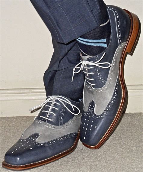 Handmade Men Two Tone Wing Tip Brogue Formal Shoes Men Blue And Gray