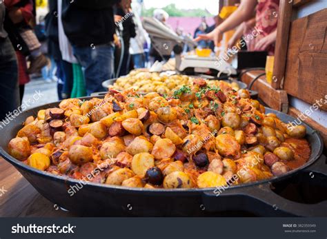 What food & drink in czech republic are good for avoiding crowds? Prague Street Food - Steamed Meat And Vegetables, Czech ...