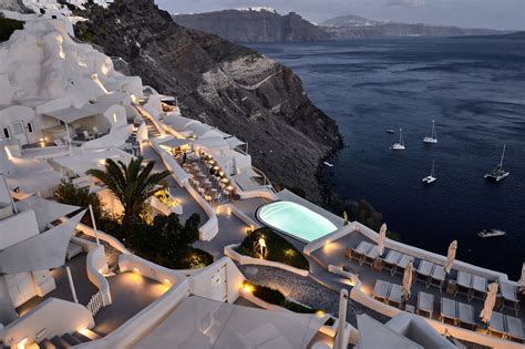 Luxury Hotels And Resorts In Santorini Mystique A Luxury Collection