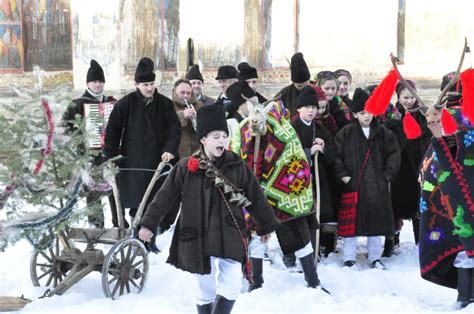 Sărbătorile De Iarna La Români Tradiţii Obiceiuri Datini