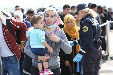 How long in cactus have lived in one place. 4 Simple Ways to Help Refugees in Your Community | LDS Living