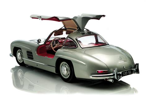 Kopen en verkopen op 2dehands. Mercedes 300 SL als originalgetreues 1:8-Modell - Magazin