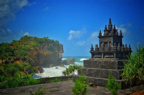 Wisata Pantai Di Jawa Bali 5 Tripzilla Indonesia