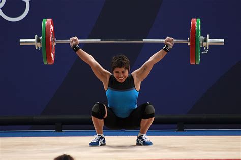 Philippines weightlifting hidilyn diaz wins the elusive gold at the asian games. Hidily Diaz raises funds for donation through online ...
