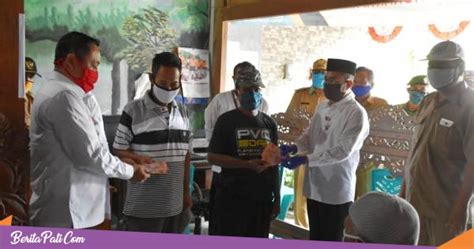 Bupati Sayangkan Jika Ada Orang Kaya Masih Minta Bantuan