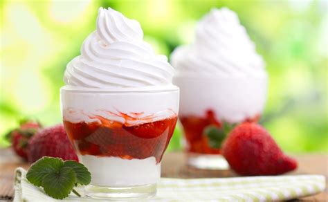 Gently fold in marshmallows and whipped topping. Summer Sweets: 28 Fabulous Frozen Fruit Desserts