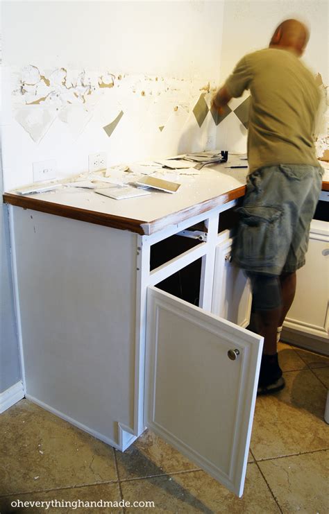 The shape of the counter. Kitchen // Removing Base cabinet, Countertops & Backsplash