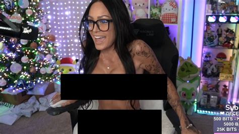 Twitch Bans Implied Nudity As New Censor Bar Meta Takes Over Dexerto
