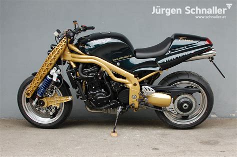 Umgebautes Motorrad Triumph Speed Triple 955i Von Jürgen Schnaller Motorräder Zubehör 1000ps De