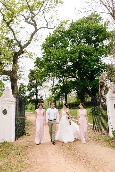 This gorgeous spring garden wedding comes to us all the way from baku, azerbaijan and it's full of we hope you'll appreciate all the thoughtful spring garden details throughout, because we certainly. Spring Garden Wedding Inspiration by Nelani Van Zyl ...