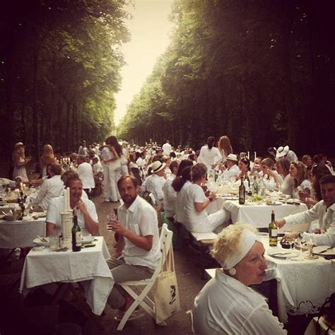 This black & white dinner party table starts with a plaid taffeta tablecloth for an unexpected twist. white party | Diner en blanc, Dinner party themes, Diner
