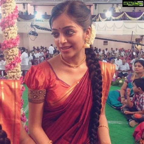 Janani Iyer Instagram Besties Weddingsouthindian Tradition