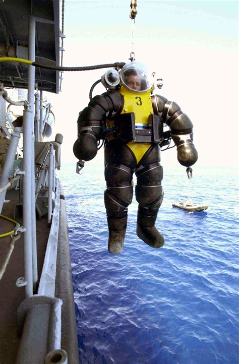 The Evolution Of The Atmospheric Diving Suit Gizmodo Australia