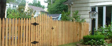 Wood Fence - The Fence Repair Company