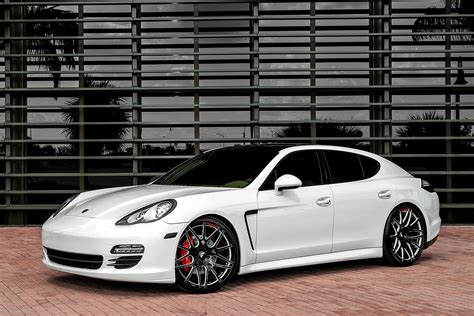 Porsche Panamera Wallpapers Pictures Images