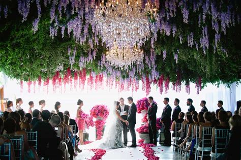 25 Simple, Affordable Wedding Decoration Ideas