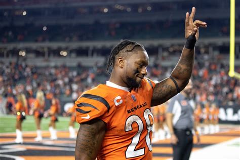 Cincinnati Bengals Running Back Joe Mixon Expected To Play On Sunday Against Green Bay Packers