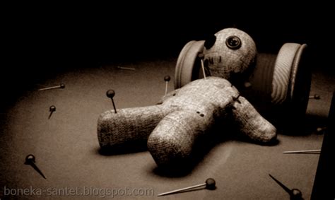 Pulau dewata juga sering dijadikan lokasi shooting film atau pengambilan gambar bertaraf international. 14 Macam Serangan Santet dan Cara Menangkalnya Supaya Selamat | IDNPortal