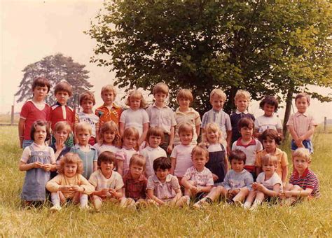 Photo de classe Maternelle 2ème année de 1984 Ecole Primaire De
