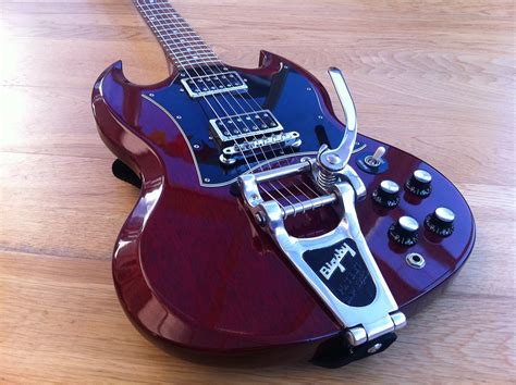 Gibson SG Special With Bigsby Tremolo Gitarre Laute