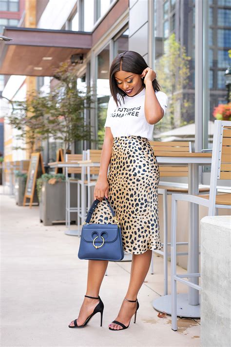 How To Style The Must Have Leopard Print Skirt Jadore Fashion